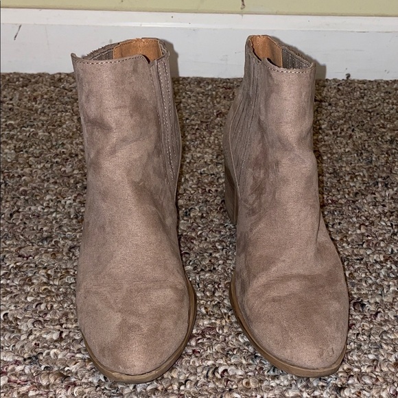Womens Qupid Suede Ankle Booties - Picture 1 of 6